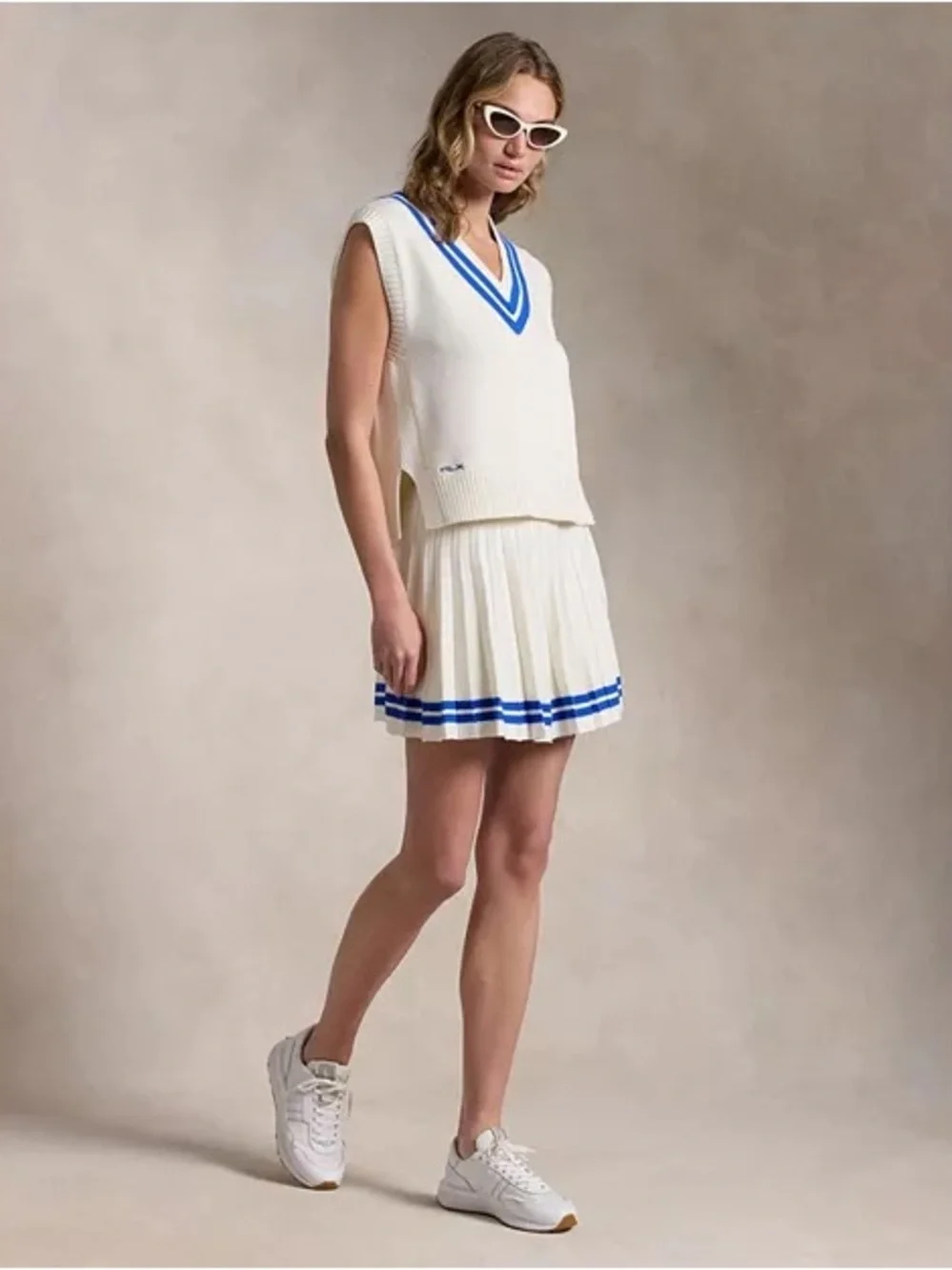 Ralph Lauren RLX Cream Pleated Tennis Skort with Blue Stripe size small - Picture 4 of 10